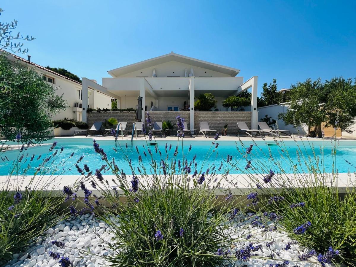 Apartments And Rooms Matesa Vodice Zewnętrze zdjęcie