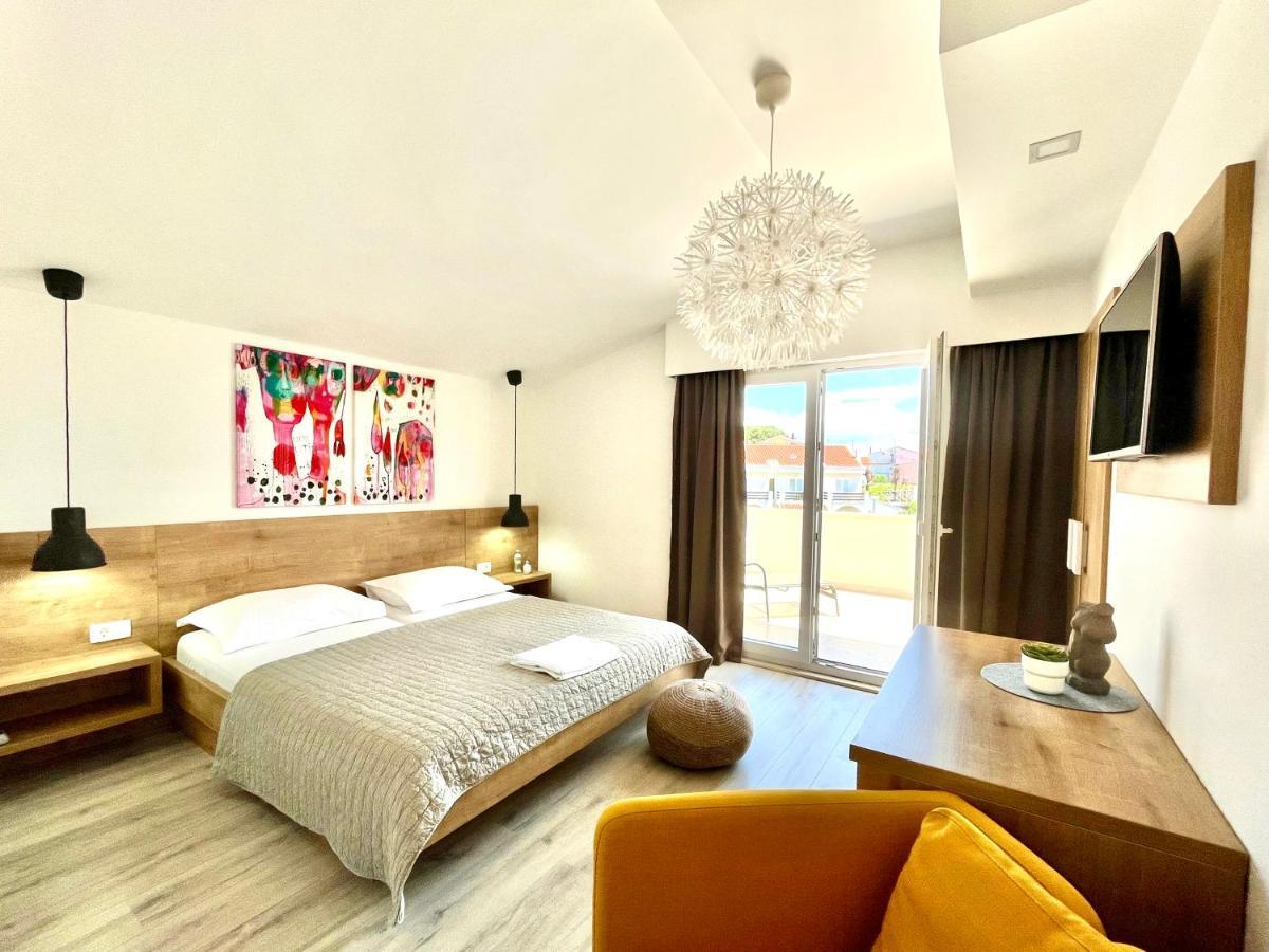 Apartments And Rooms Matesa Vodice Zewnętrze zdjęcie