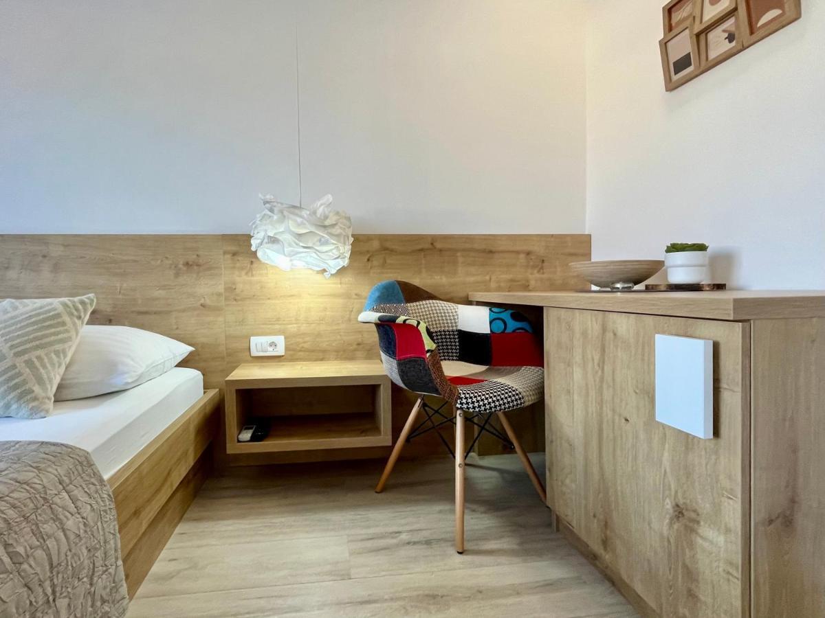 Apartments And Rooms Matesa Vodice Zewnętrze zdjęcie