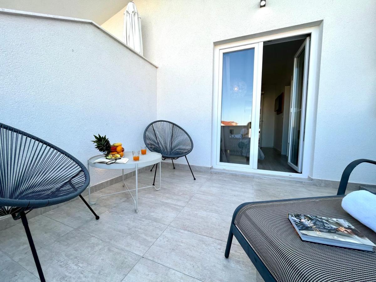 Apartments And Rooms Matesa Vodice Zewnętrze zdjęcie