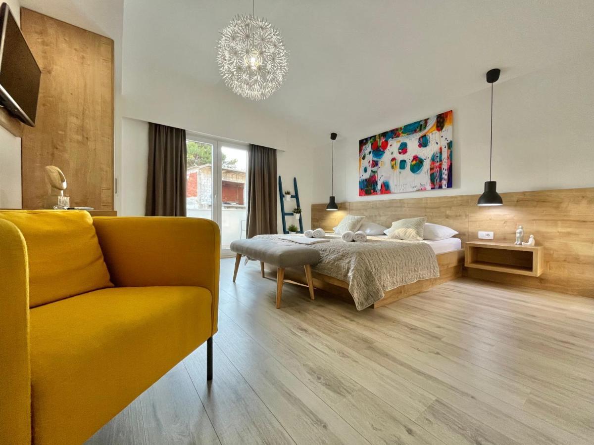 Apartments And Rooms Matesa Vodice Zewnętrze zdjęcie