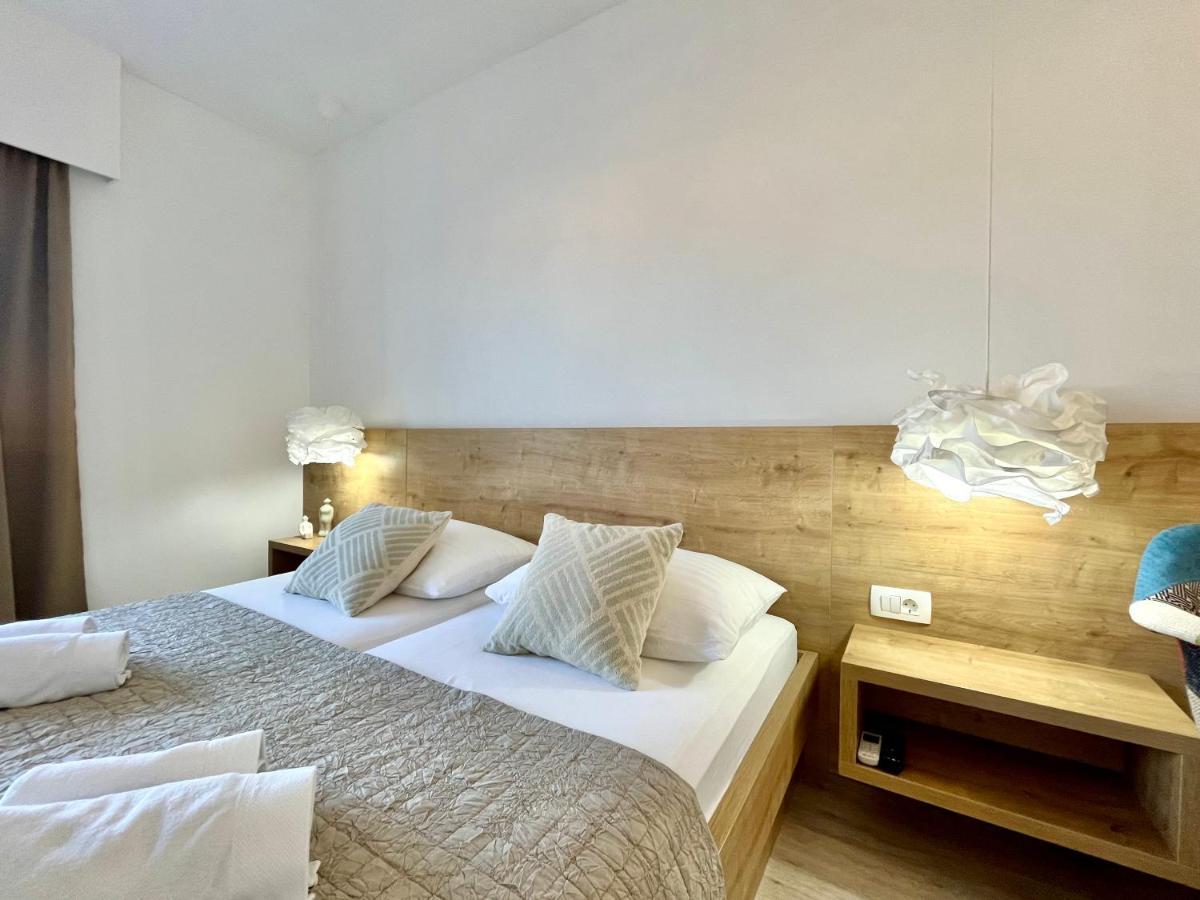 Apartments And Rooms Matesa Vodice Zewnętrze zdjęcie