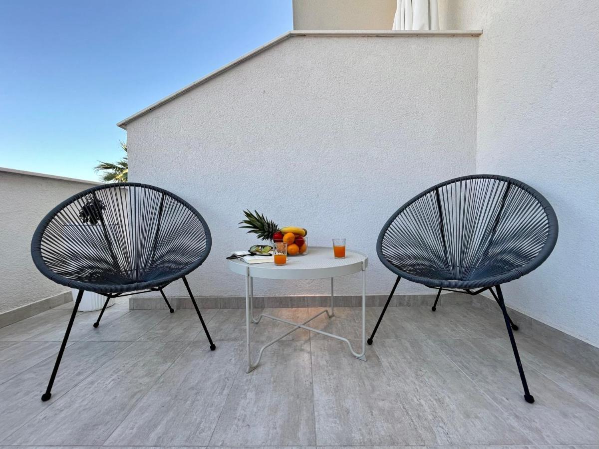 Apartments And Rooms Matesa Vodice Zewnętrze zdjęcie