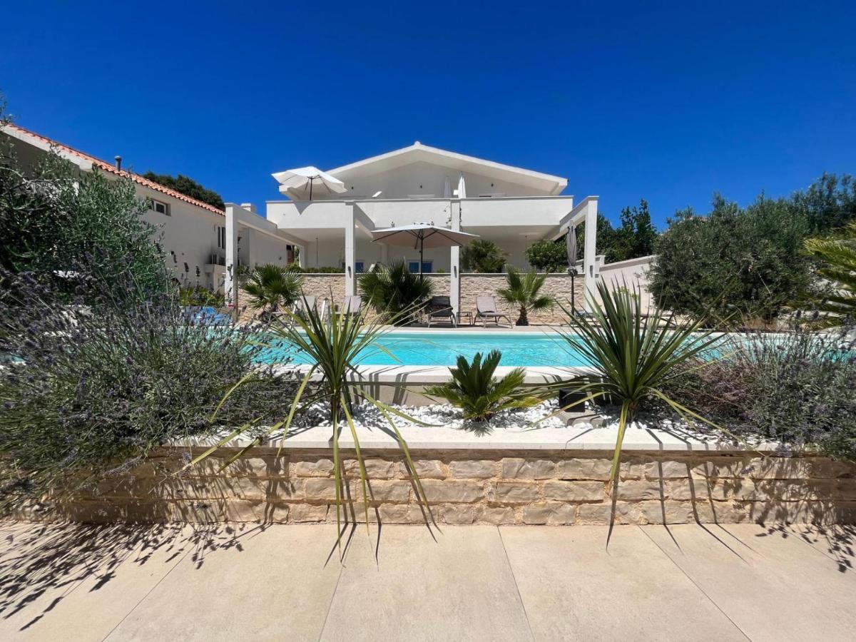 Apartments And Rooms Matesa Vodice Zewnętrze zdjęcie