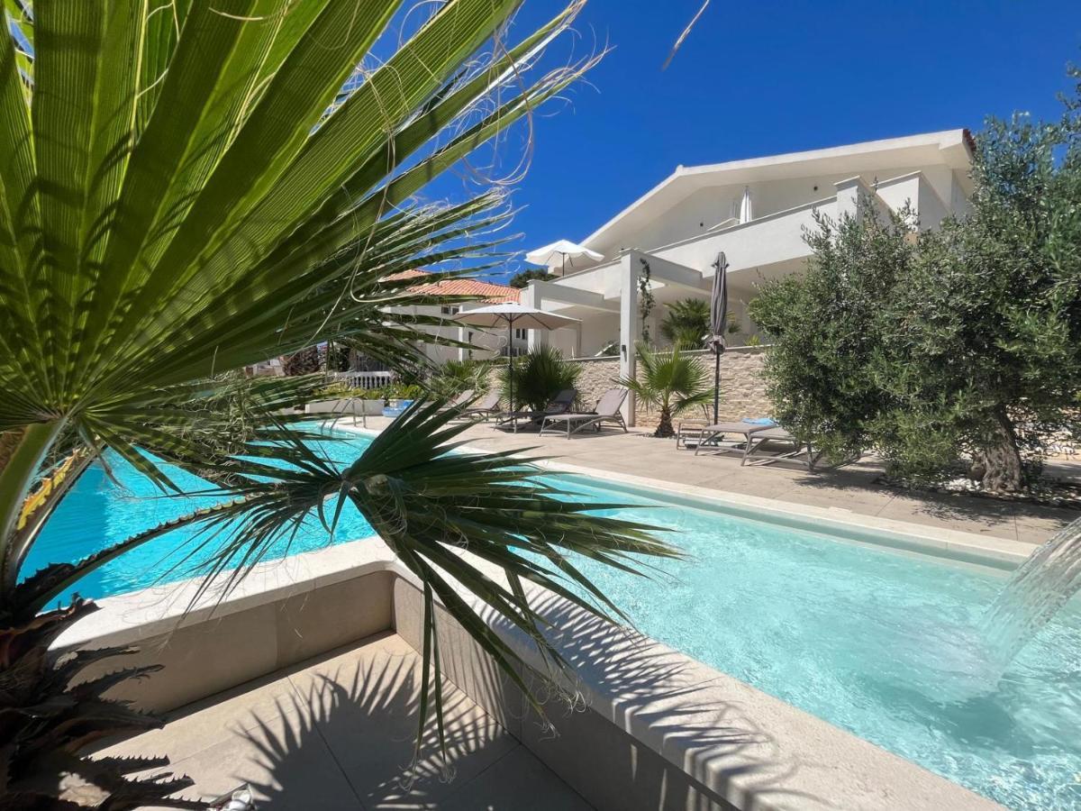 Apartments And Rooms Matesa Vodice Zewnętrze zdjęcie